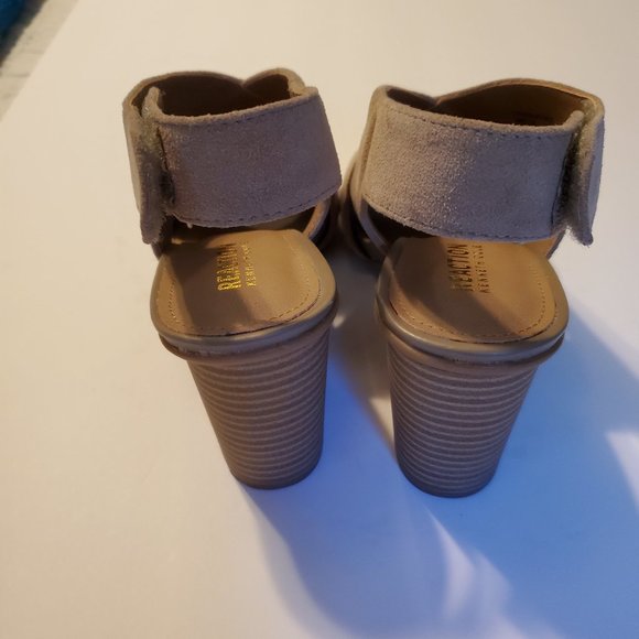 Kenneth Cole Reaction Tan Suede Shoes Size 7 - Picture 8 of 9